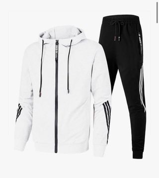 Conjunto chándal con rayas 
Talla S-3XL