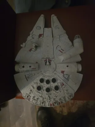 Halcon Milenario Figura