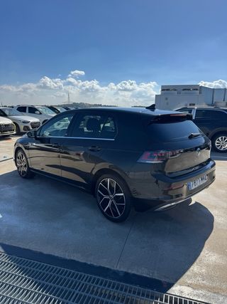 Volkswagen Golf 2024 por 382€/mes