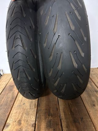 Neumáticos Michelin Road 5 