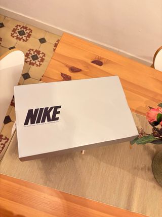 Zapatos de fútbol Nike Naranja/Rosa
originales 