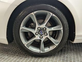 Volvo V40 D2 116CV OCEAN RACE