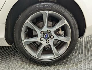 Volvo V40 D2 116CV OCEAN RACE
