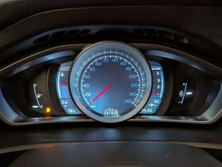 Volvo V40 D2 116CV OCEAN RACE