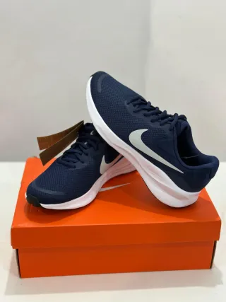 Zapatillas Nike Azul y Blanco