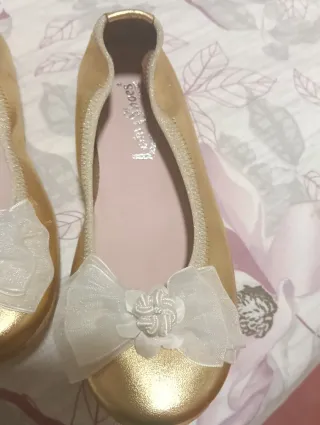 Bailarinas niña doradas con lazo número 31