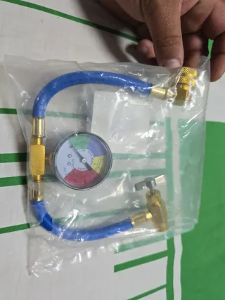Manguera Carga Aire Acondicionado con Manómetro