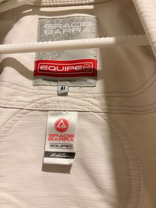 Kimono Jiu Jitsu Gracie Barra Blanco