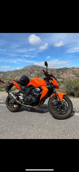 Kawasaki Z750 limitada a2 