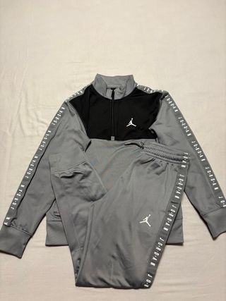 Chándal Jordan niño gris y negro