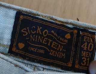 Vaqueros Sickonineteen rotos azul claro