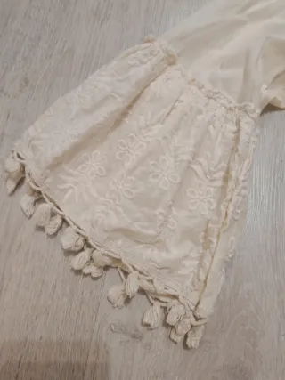 Abito donna beige con ricami oro