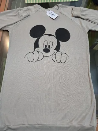 Dos camisetas Mickey y Minnie XXL.CON ETIQUETA 