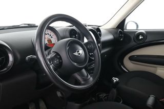 MINI Countryman One D