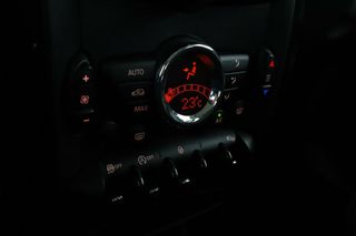 MINI Countryman One D