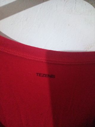 Jersey rojo manga larga elástico talla M