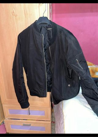 Chaqueta bomber negra