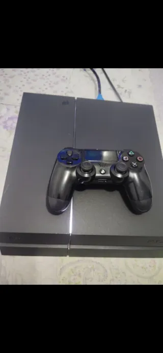 Consola Sony PS4 Negra