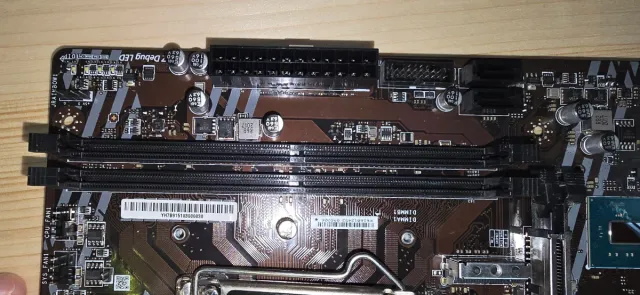 Placa Base MSI MPG Z490 Gaming Edge WiFi