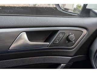 Volkswagen e-Golf ePower 100 kW (136 CV)