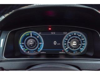 Volkswagen e-Golf ePower 100 kW (136 CV)
