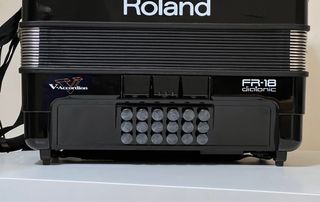 Concertina Roland FR-18 Preto