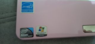 Portátil Asus modelo 1005PE