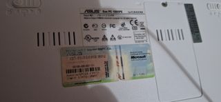 Portátil Asus modelo 1005PE