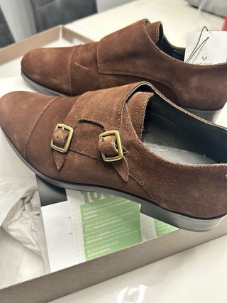 Zapatos de vestir Martinelli Marrones Nuevos