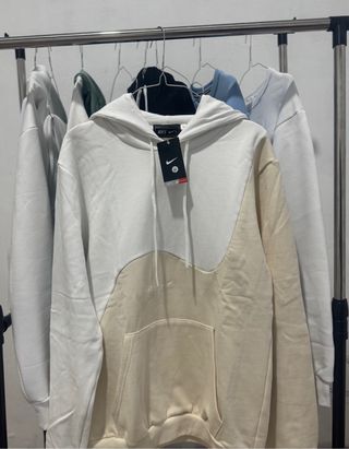 Chándal Unisex Premium – Edición 2025 – Talla M 