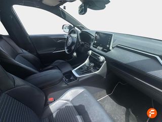 Toyota Rav4 2.5l 220H Advance