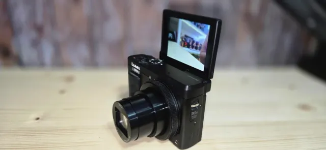 Panasonic Lumix TZ90 COMO NUEVA