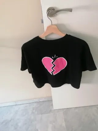 Camiseta Sinsay Love You Like A Friend