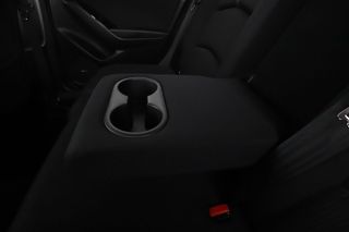 Mazda 3 2 Luxury
