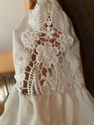 Blusa escote descubierto con encaje