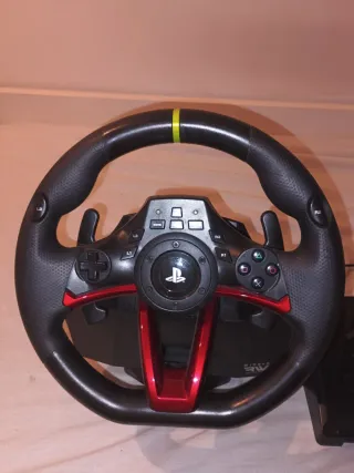 Volante Hori RWA PS4 con Pedales