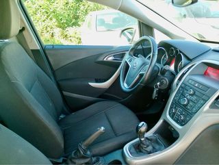 Opel Astra 1.7 cdti 2011