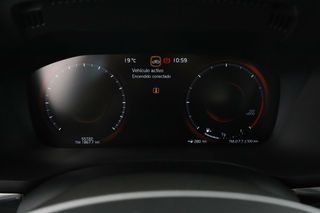 Volvo XC60 2.0 B4 Momentum 2WD