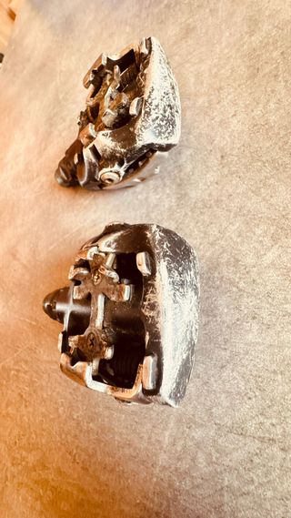 Pedales de bicicleta de montaña