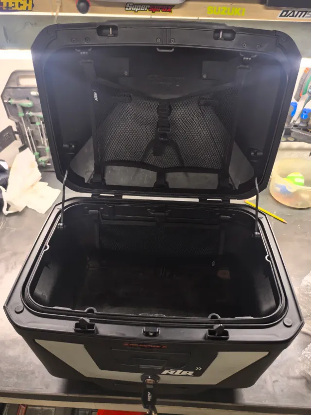 Baúl Top Case KTM Adventure R/R con soporte