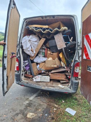 Portes y mudanzas jp 623247366. Economicos