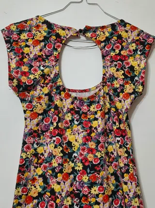 Abito corto fantasia floreale