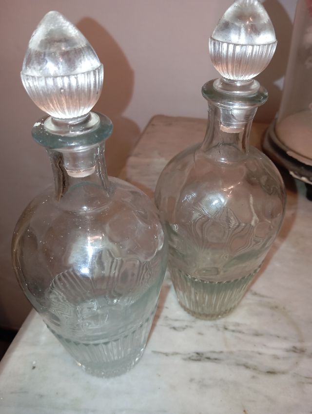 2 Licoreras Vintage Cristal tallado