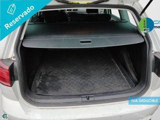 Volkswagen Golf Advance 1.5 TGI GNC 96 kW (130 CV)