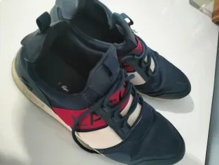 Zapatillas Lacoste Azul y Rojo