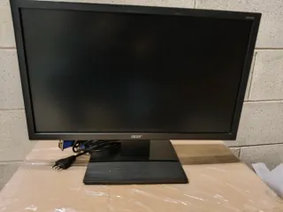 PC fisso Intercomp Explorer DT13 + monitor