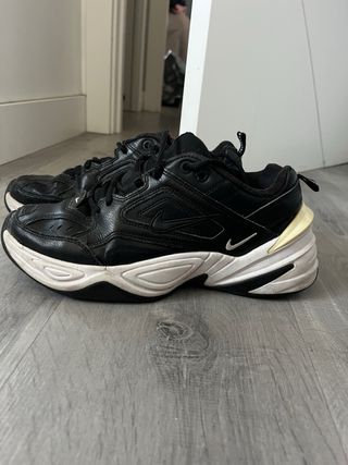 Nike M2K Tekno Zapatillas Negras Blancas