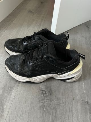 Nike M2K Tekno Zapatillas Negras Blancas