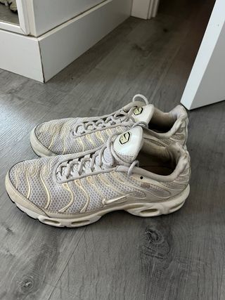 Zapatillas Nike TN Air Max Beige/Blanco