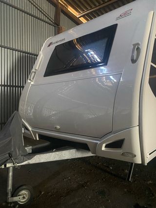 Caravana Sterckeman Starlett Confort 490 Kids